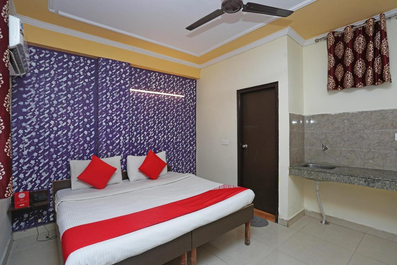 OYO 89442 Hotel Airport Plaza By Palace Nueva Delhi Exterior foto
