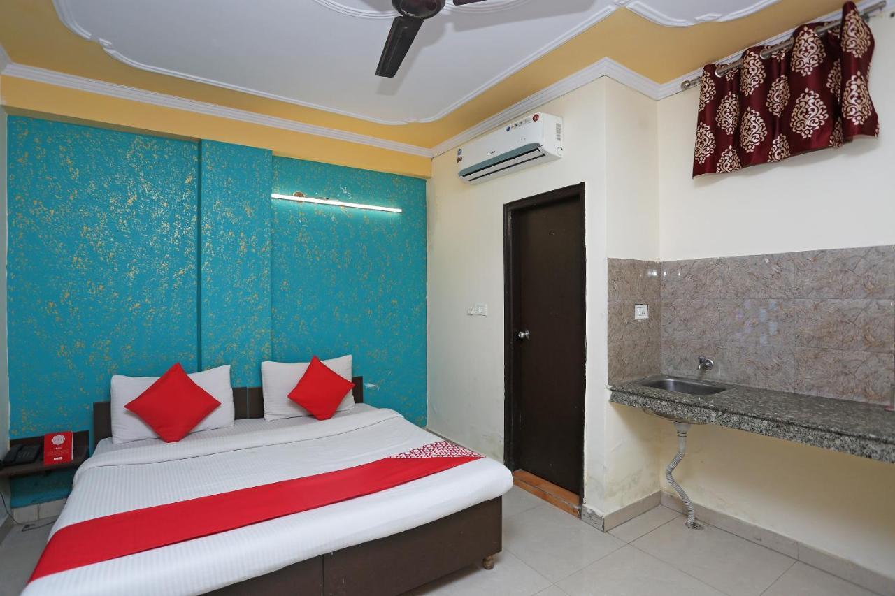 OYO 89442 Hotel Airport Plaza By Palace Nueva Delhi Exterior foto