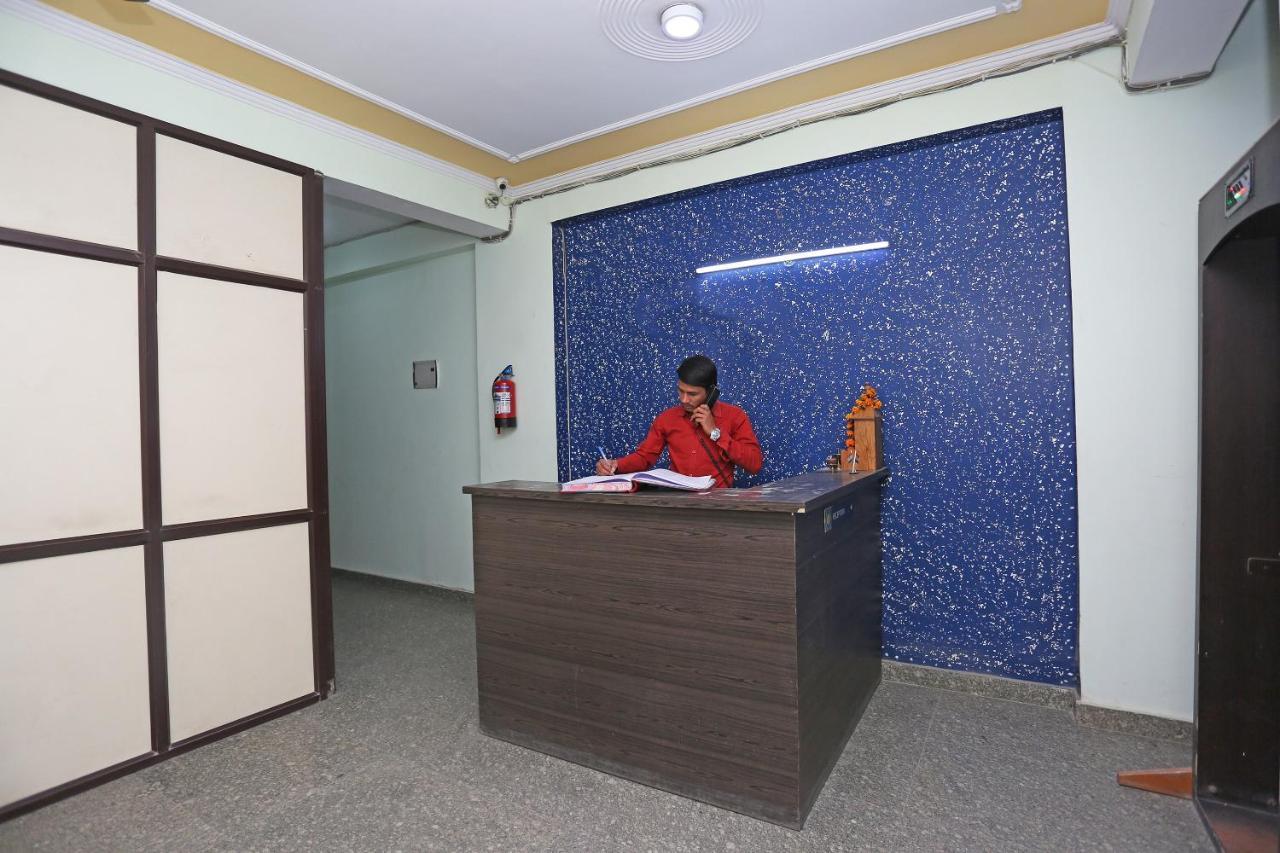 OYO 89442 Hotel Airport Plaza By Palace Nueva Delhi Exterior foto