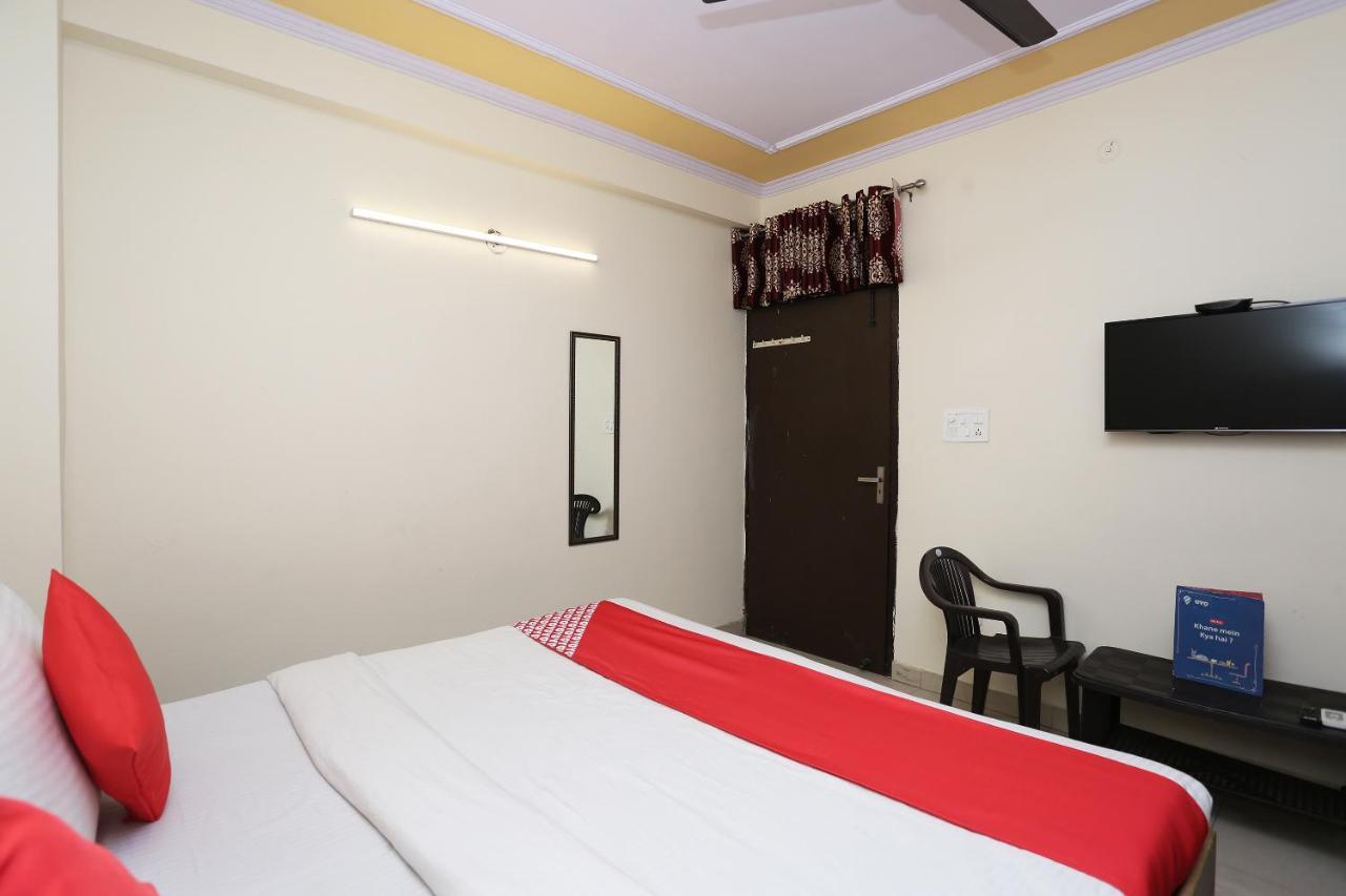 OYO 89442 Hotel Airport Plaza By Palace Nueva Delhi Exterior foto